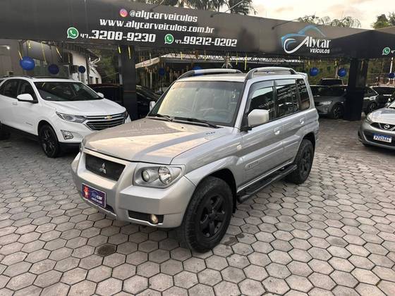 MITSUBISHI PAJERO TR4 2.0 4X4 16V 131CV GASOLINA 4P MANUAL MITSUBISHI PAJERO TR4 2.0 4X4 16V 131CV GASOLINA 4P MANUAL